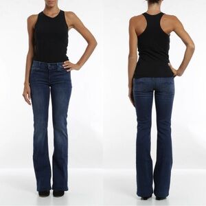 7 For All Mankind Women’s Charlize Jeans Flare Mid Rise Stretch in Dark Wash 30